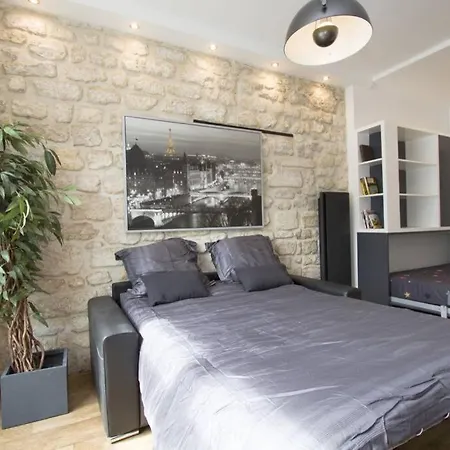 The Designer Apartment *